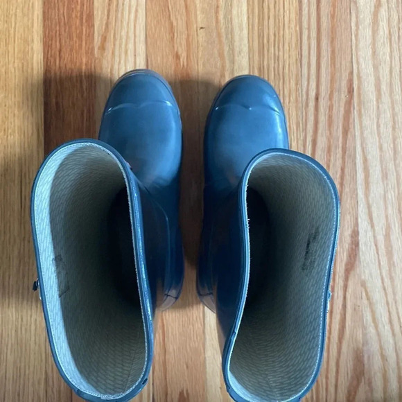 HUNTER boots grey with buckle sz 5 hood pre owned condition - Picture 5 of 9